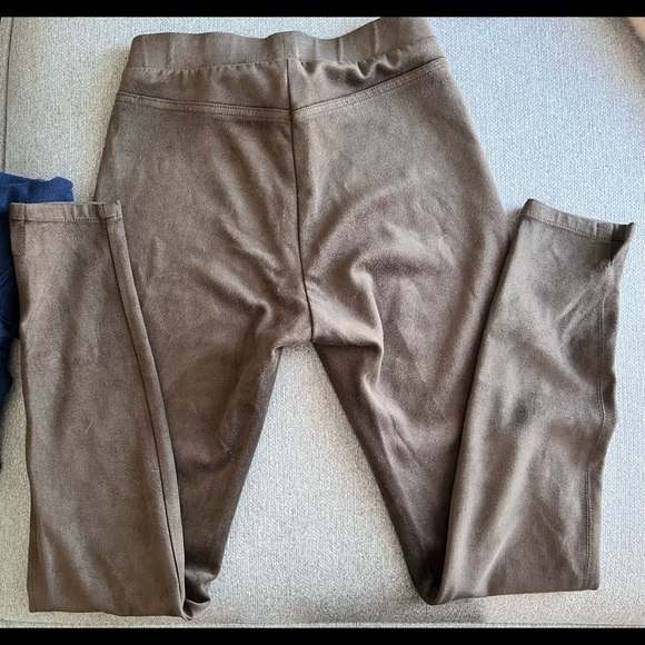 Suede like pants - Picture 2 of 3